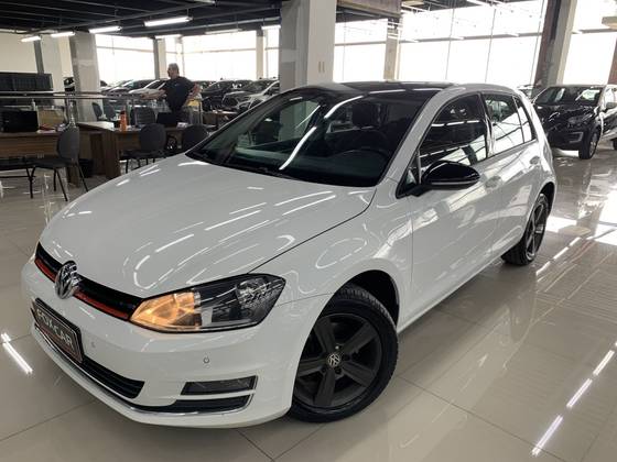 VOLKSWAGEN GOLF 1.4 TSI HIGHLINE 16V GASOLINA 4P AUTOMÁTICO VOLKSWAGEN GOLF 1.4 TSI HIGHLINE 16V GASOLINA 4P AUTOMÁTICO